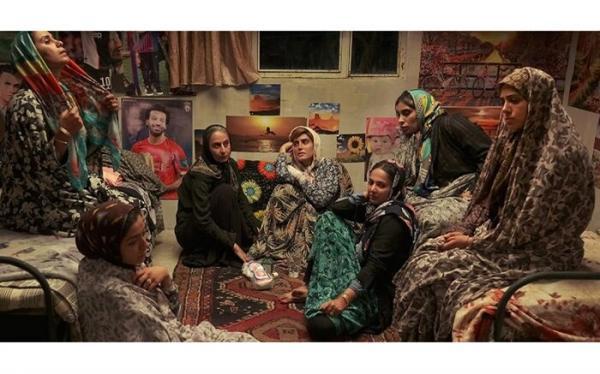 سیمرغ جلوه های بصری در دستان فرید ناظرفصیحی
